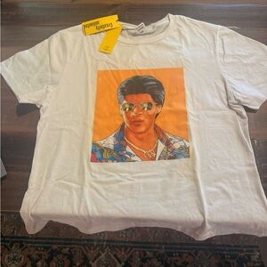 Shahrukh Khan Women’s Graphic T-Shirt XL